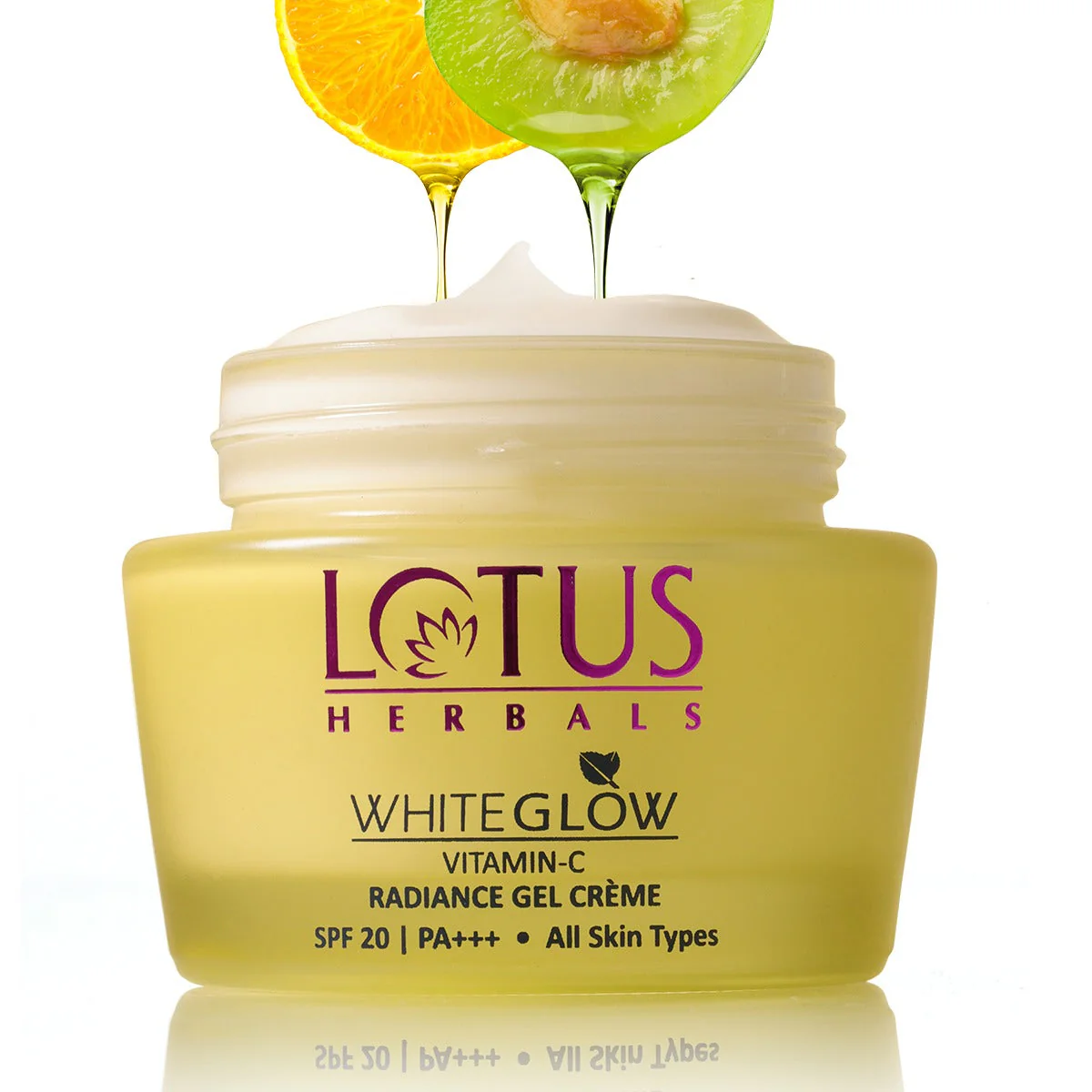 WhiteGlow Vitamin-C Glow Boost Essentials - Image 3