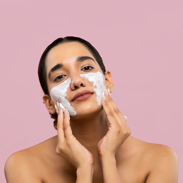 WhiteGlow InstaGlow Brightening 4 in 1 Facial Kit - Image 4